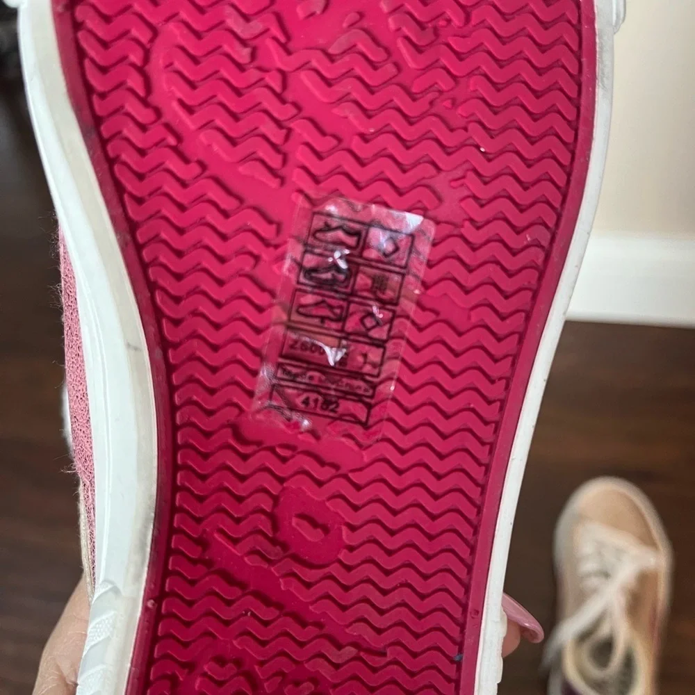 NWOT Blowfish Malibu Wella Kids Metallic Pink/lavender and White Sneakers-Size 1